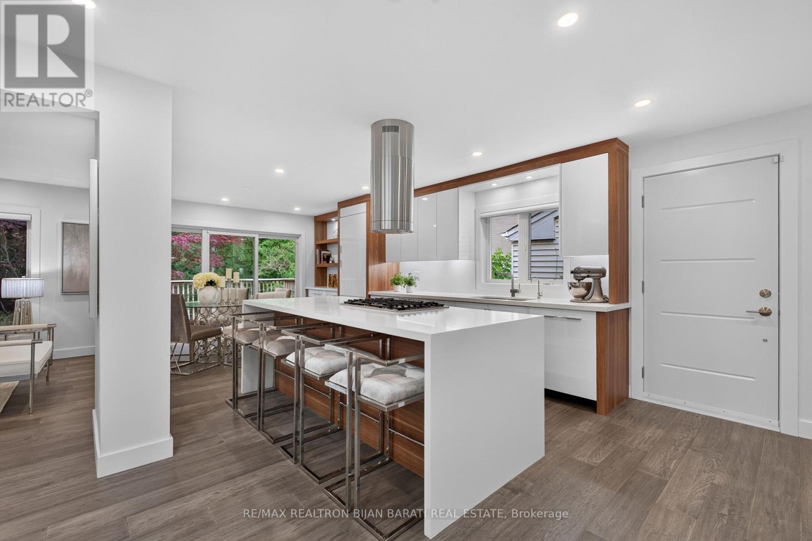 53 Sumner Heights Drive, Toronto, Ontario  M2K 1Y5 - Photo 9 - C13495206