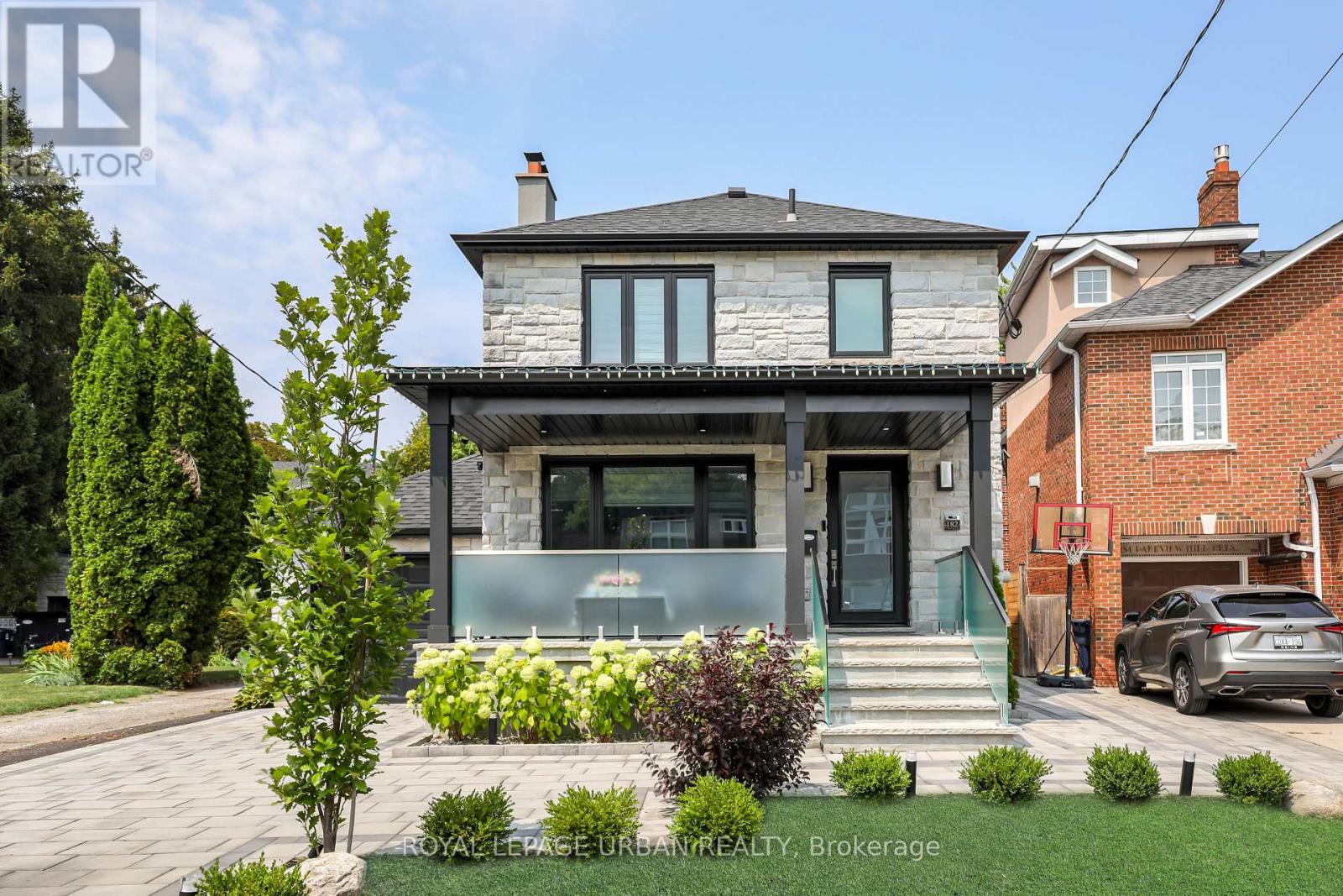 182 Parkview Hill Crescent, Toronto, Ontario  M4B 1R8 - Photo 2 - E13222582