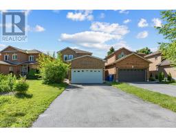 350 PICKERING CRESCENT, Newmarket, Ontario