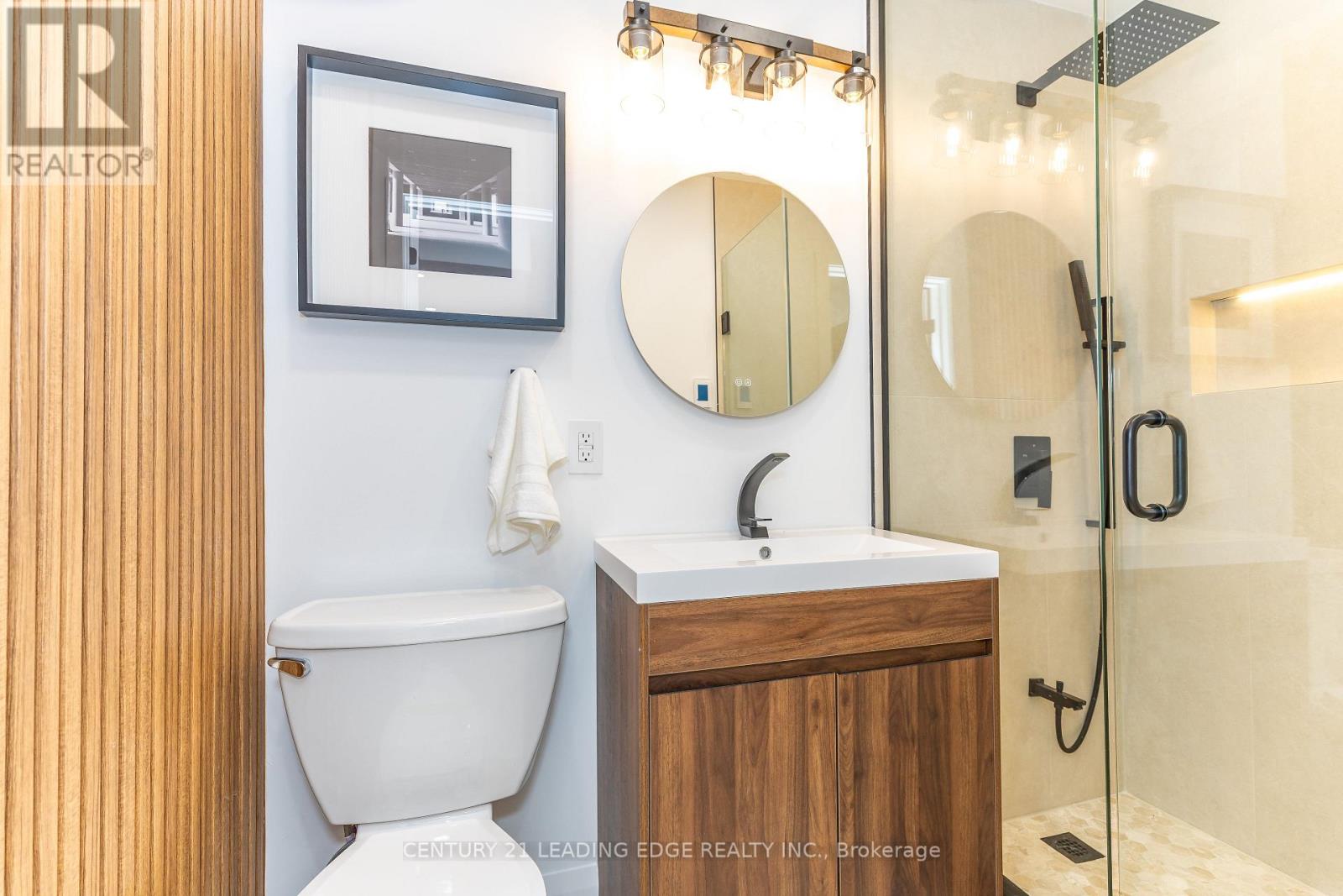 12 Marigold Avenue, Toronto, Ontario  M4M 3B2 - Photo 33 - E13495132