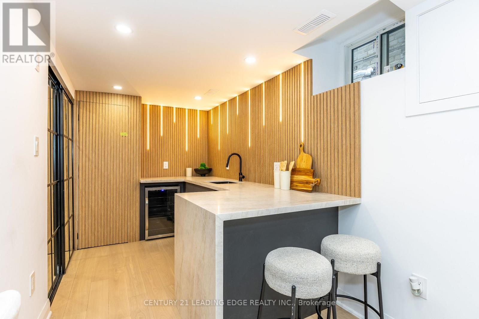 12 Marigold Avenue, Toronto, Ontario  M4M 3B2 - Photo 28 - E13495142