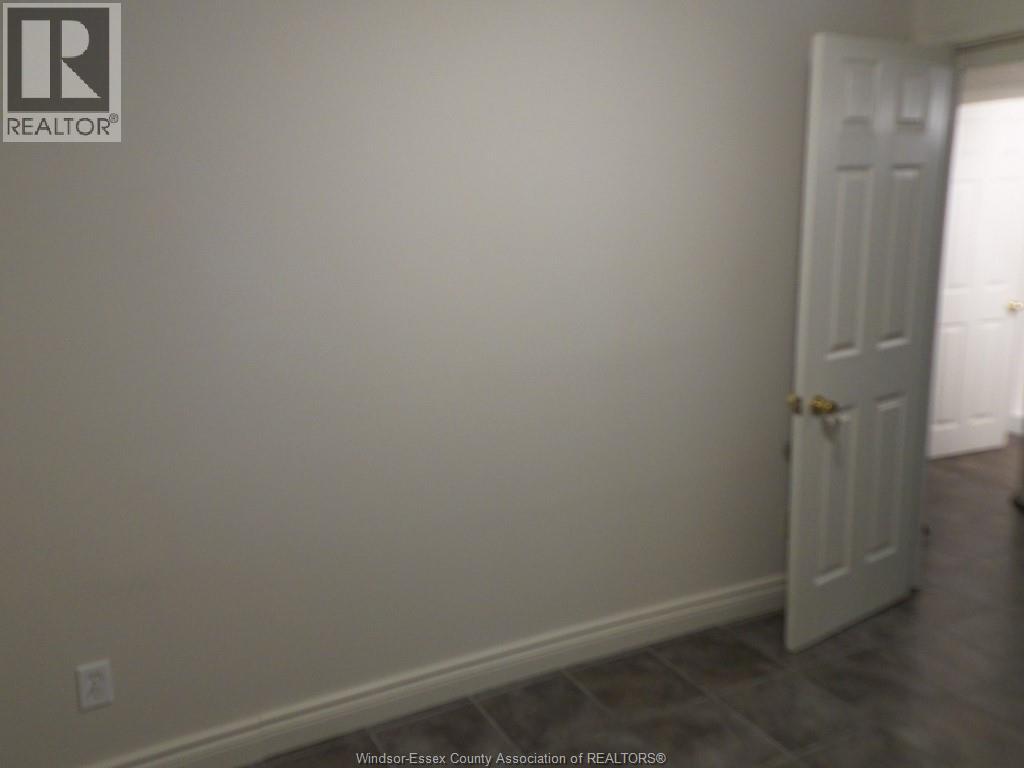 2163 College Avenue, Windsor, Ontario  N8B 1M6 - Photo 22 - 26015372