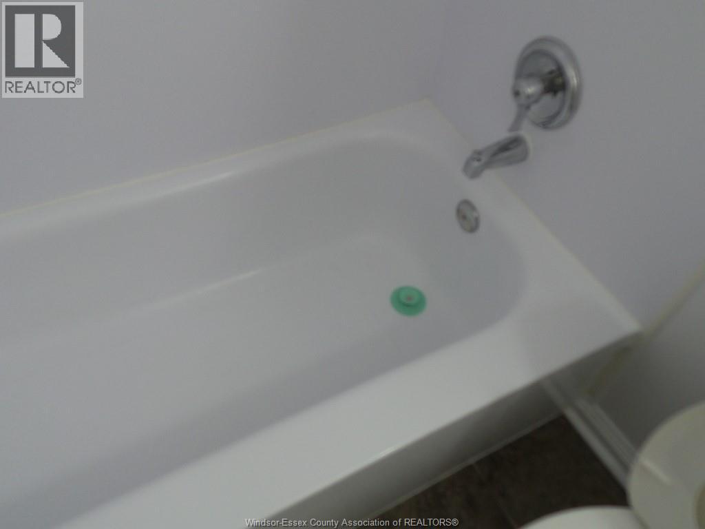 2163 College Avenue, Windsor, Ontario  N8B 1M6 - Photo 24 - 26015372