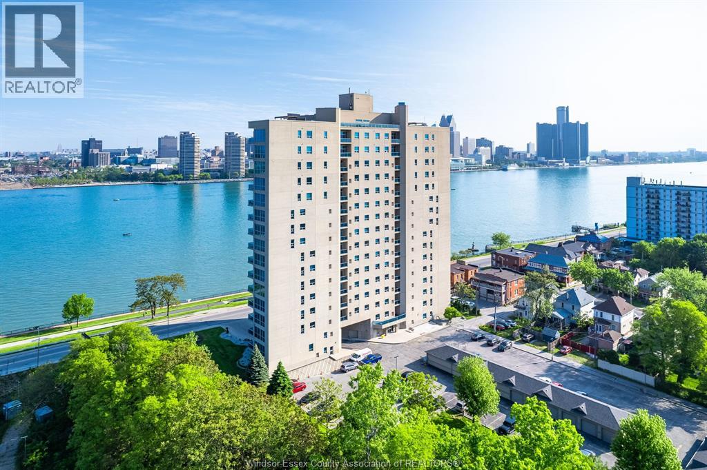 1225 Riverside Drive Unit# 202, Windsor, Ontario  N9A 0A2 - Photo 2 - 26015364