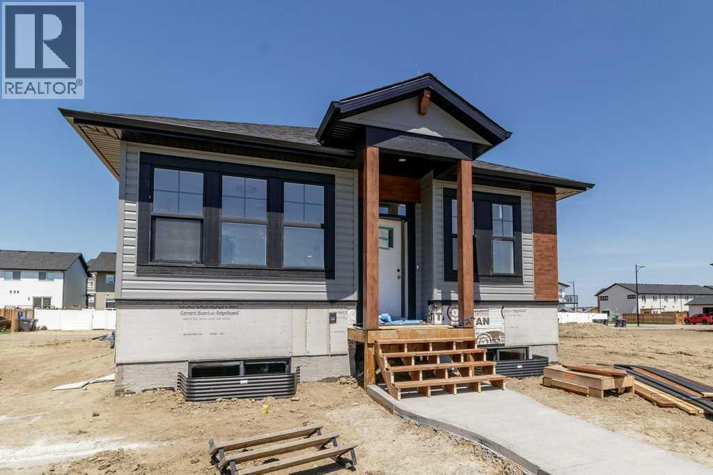 25 Ian Way, Sylvan Lake, Alberta