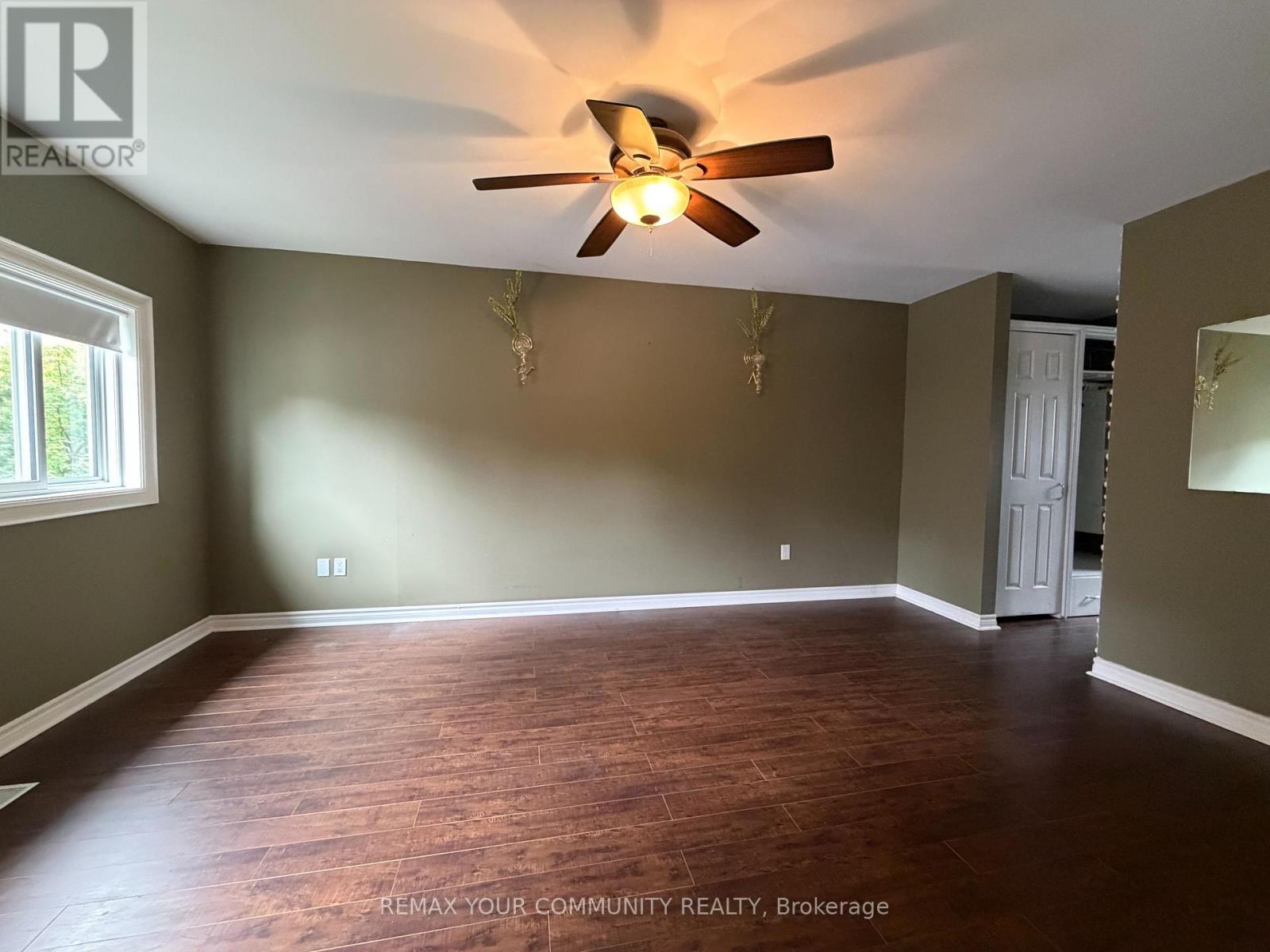 209 Yorkshire Drive, Newmarket, Ontario  L3Y 6K9 - Photo 27 - N13495178