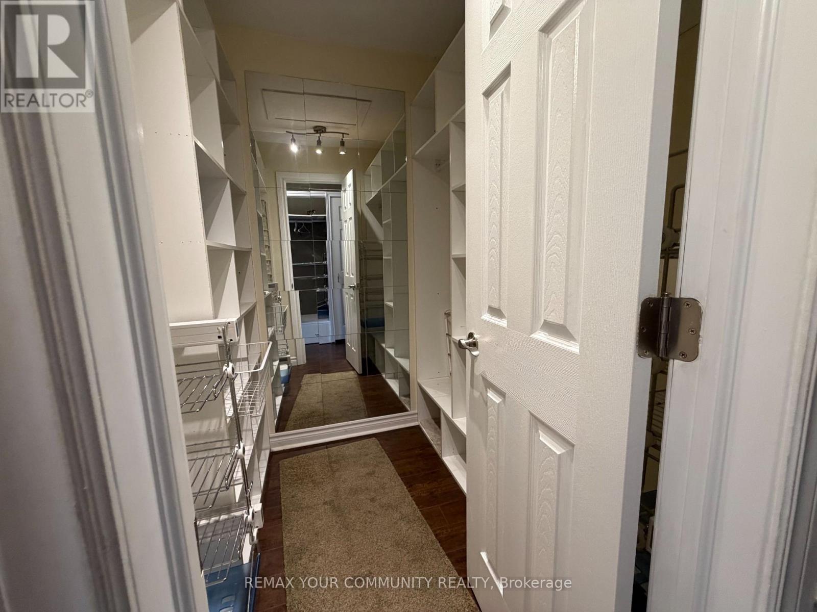 209 Yorkshire Drive, Newmarket, Ontario  L3Y 6K9 - Photo 29 - N13495178