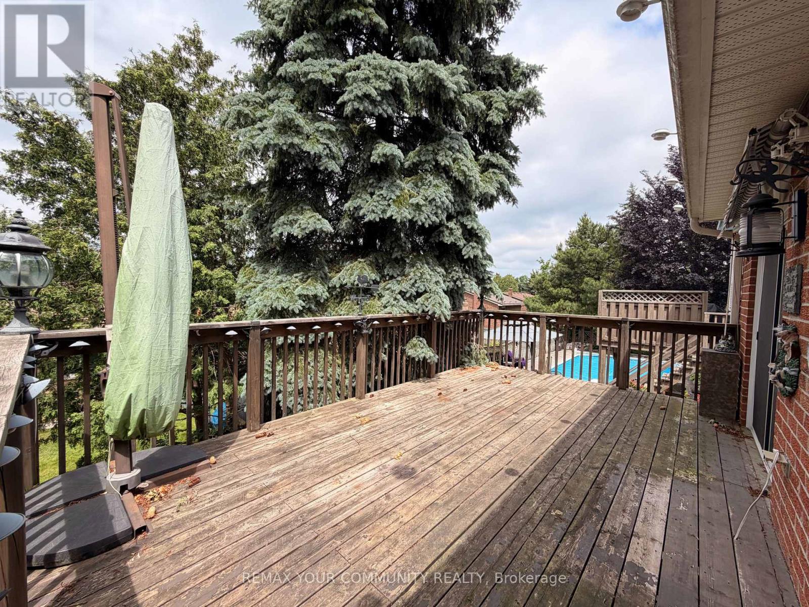 209 Yorkshire Drive, Newmarket, Ontario  L3Y 6K9 - Photo 33 - N13495178