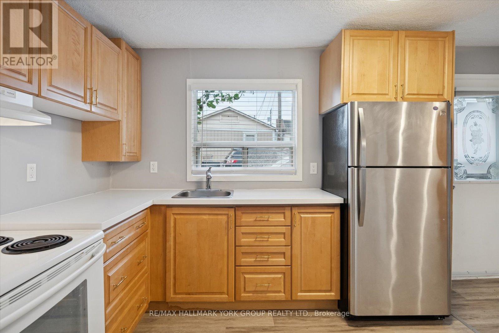 116a High Street, Georgina, Ontario  L0E 1R0 - Photo 5 - N13495188