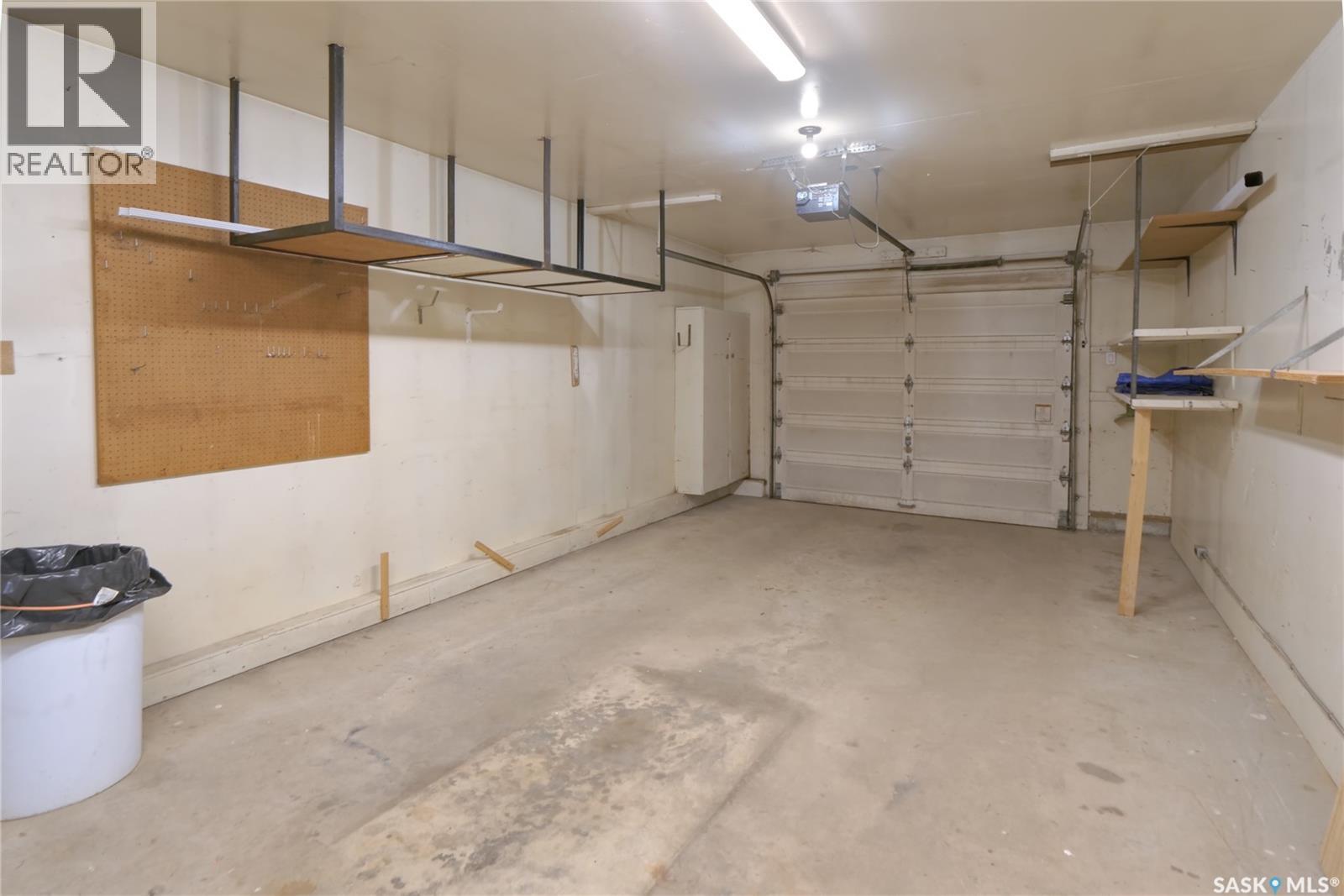 951 Grandview Street W, Moose Jaw, Saskatchewan  S6H 5M1 - Photo 38 - SK040765