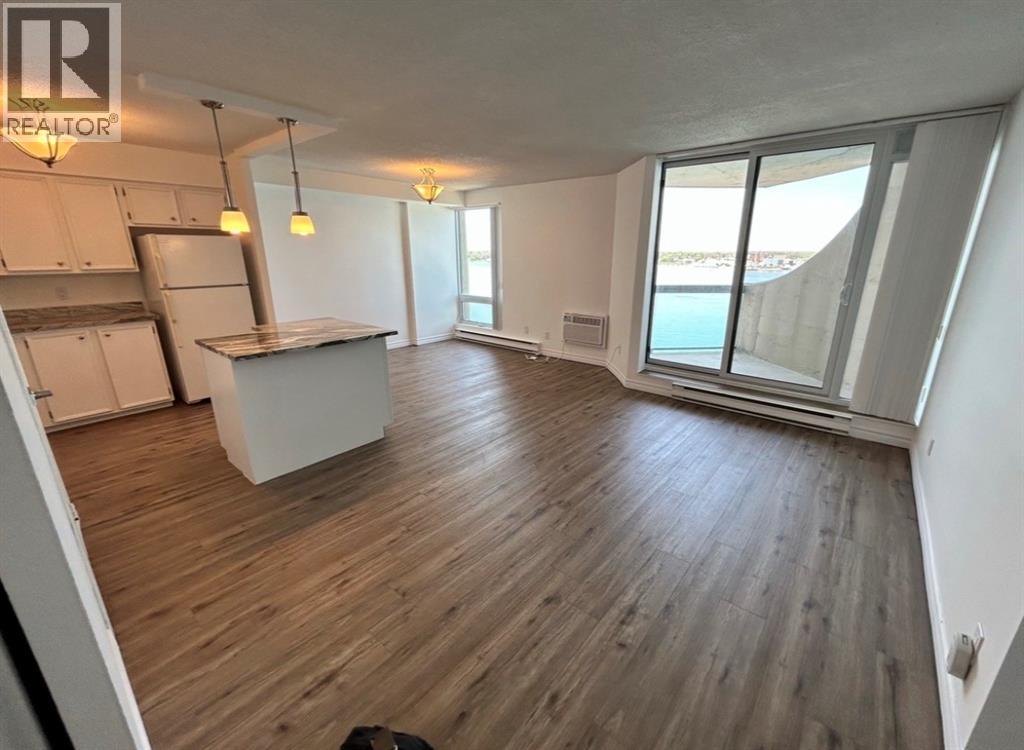 155 Front Street North Unit# 1004, Sarnia, Ontario  N7T 7V6 - Photo 3 - 26015094