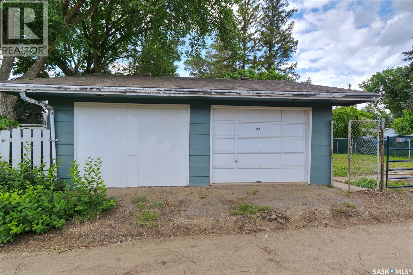 951 Grandview Street W, Moose Jaw, Saskatchewan  S6H 5M1 - Photo 36 - SK040765