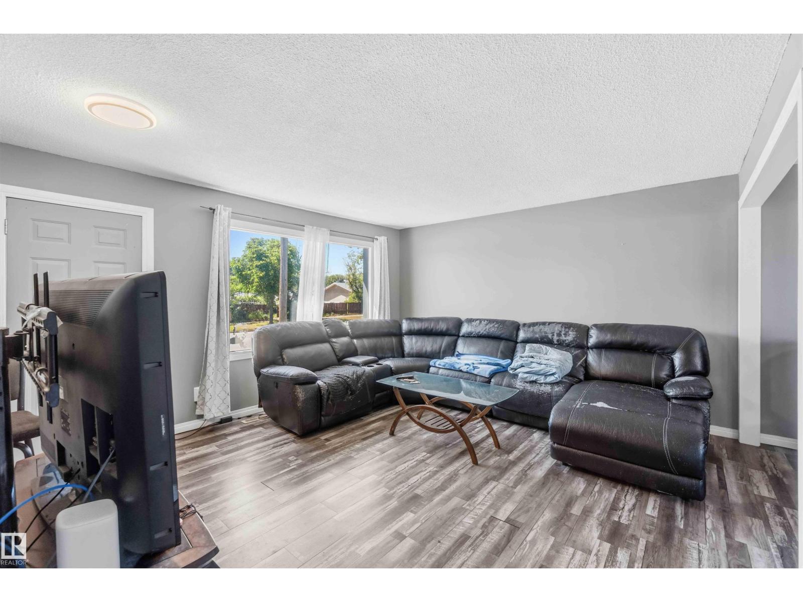 4608 48 Av, Redwater, Alberta  T0A 2W0 - Photo 5 - E4495925