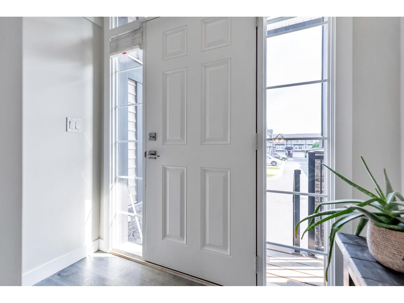 3 7740 Grand Street, Mission, British Columbia  V2V 0H4 - Photo 3 - R3140399