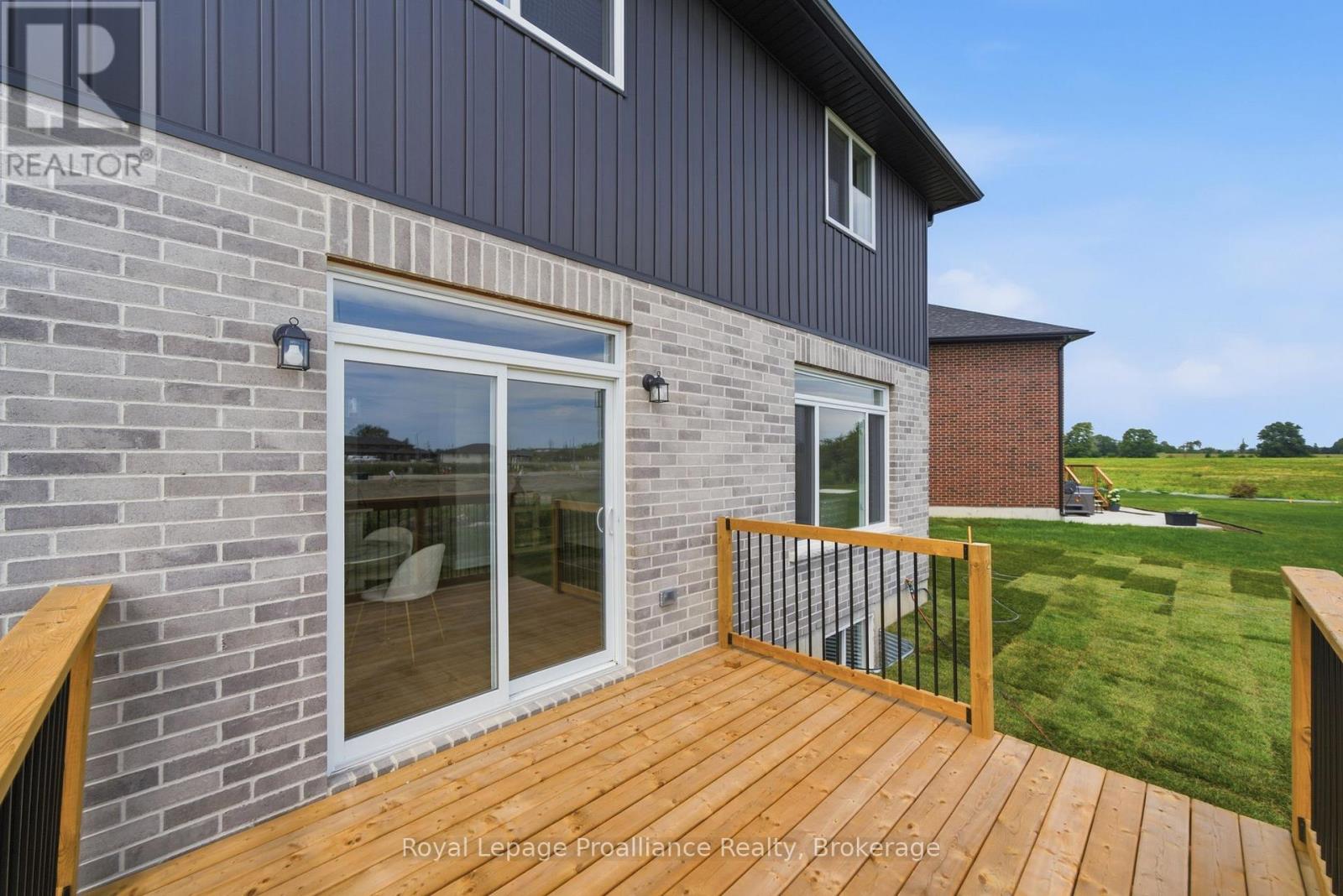 91 Raycroft Drive, Belleville, Ontario  K8N 0R5 - Photo 30 - X12714188