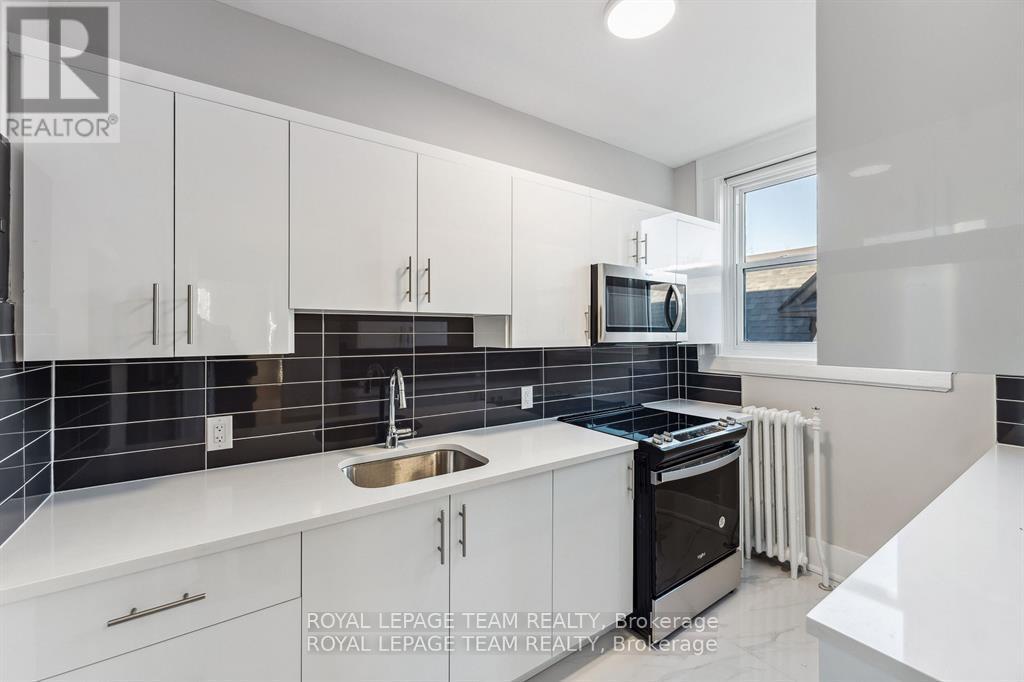30 - 407 Elgin Street, Ottawa, Ontario  K2P 1N2 - Photo 12 - X12881798