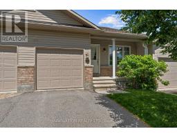 321 FINNER COURT, Mississippi Mills, Ontario