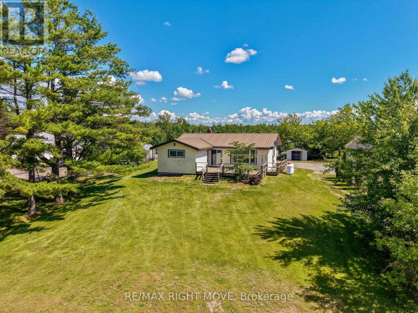 944 PORTAGE ROAD, Kawartha Lakes, Ontario