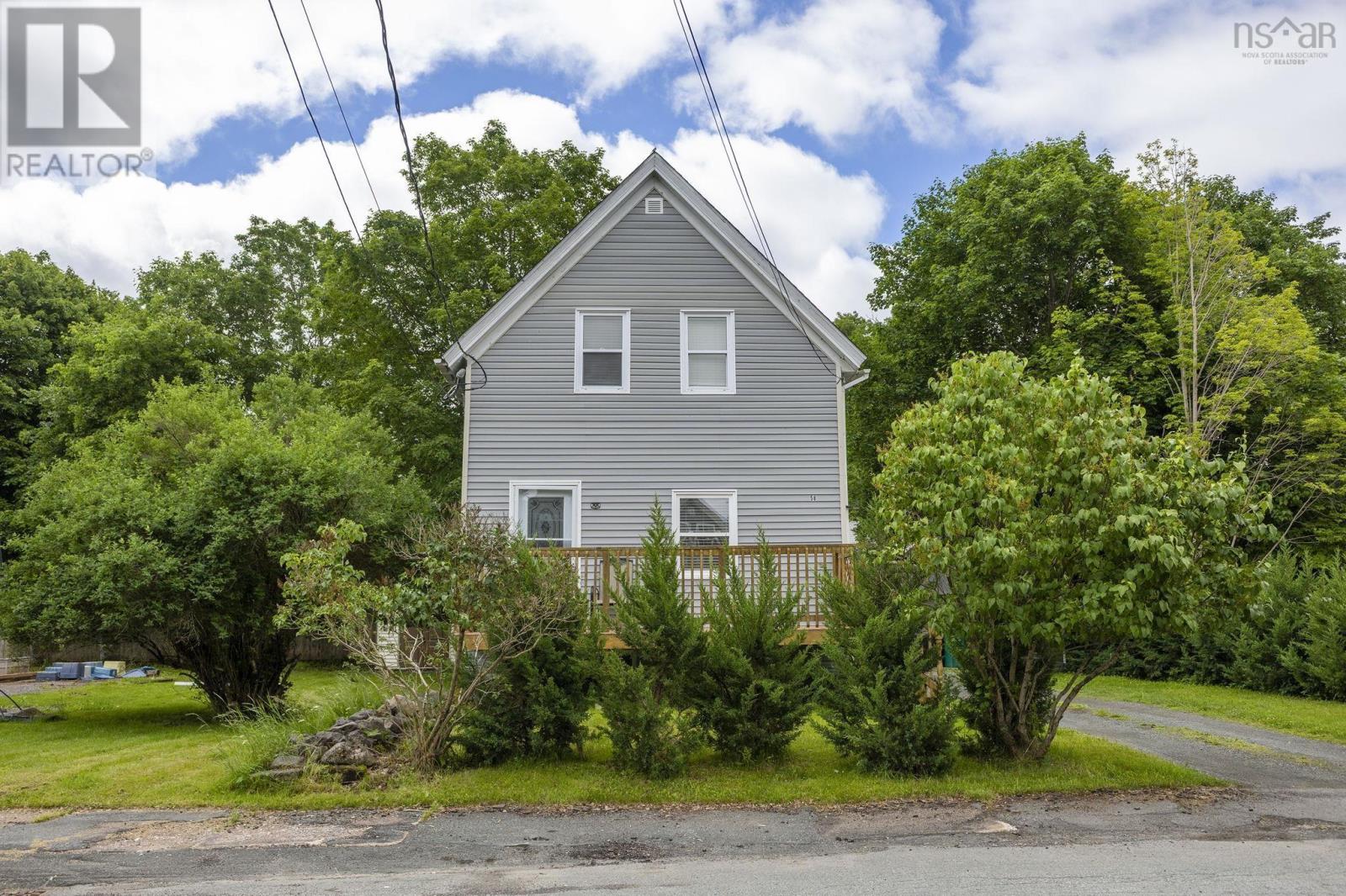 58 Centre Street, Truro, Nova Scotia  B2N 2K2 - Photo 2 - 202615830