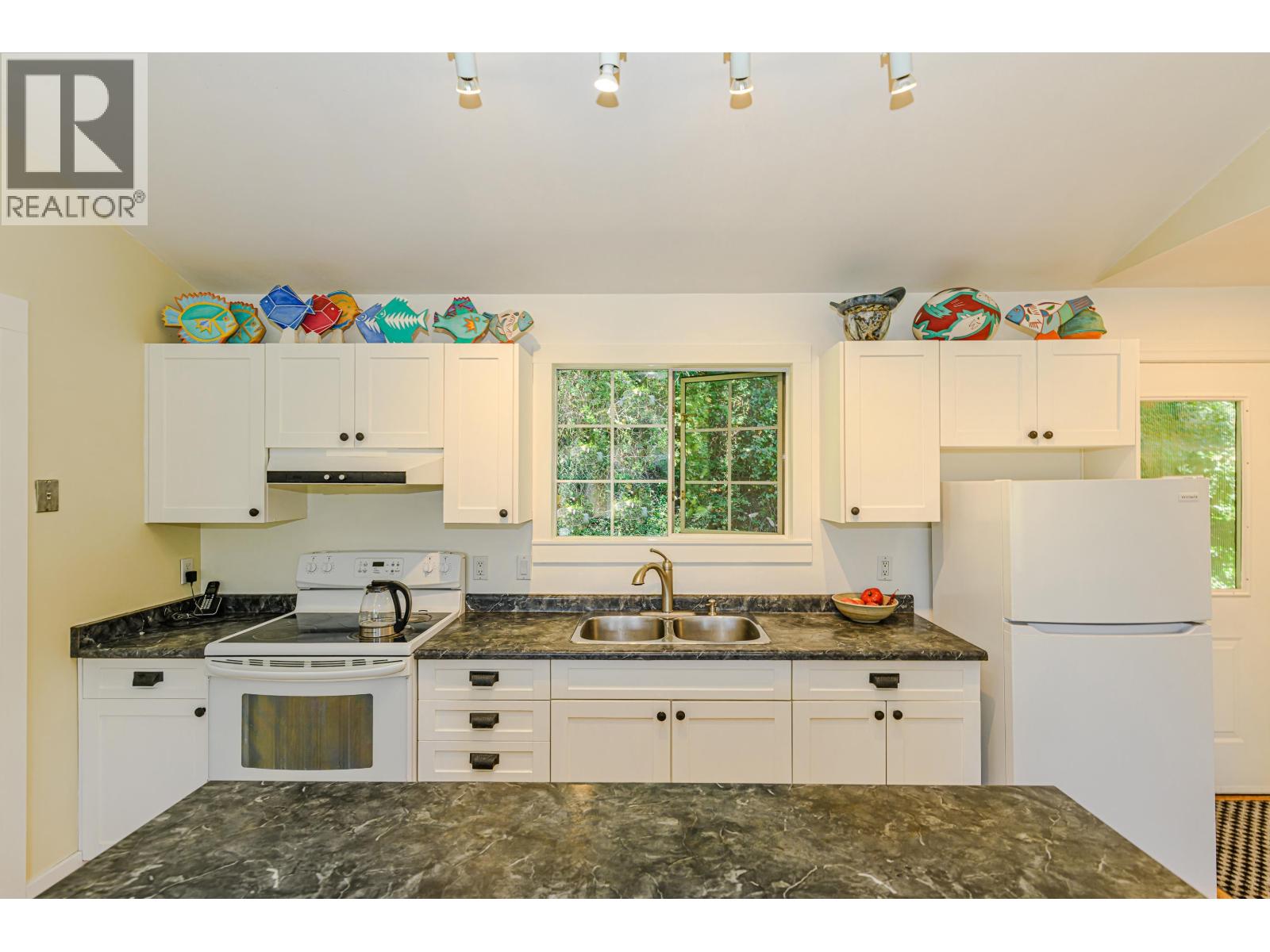 351 Elizabeth Drive, Salt Spring Island, British Columbia  V8K 1J5 - Photo 17 - R3140313