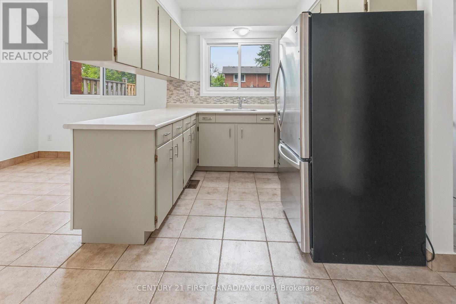 264 Admiral Drive, London East, Ontario  N5V 1J1 - Photo 15 - X13495214