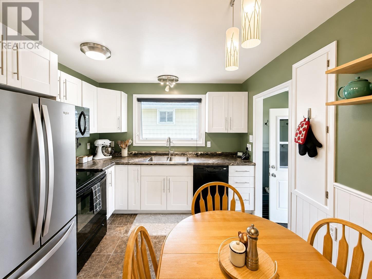 177 Shipley St, Thunder Bay, Ontario  P7A 3C6 - Photo 12 - TB2601648