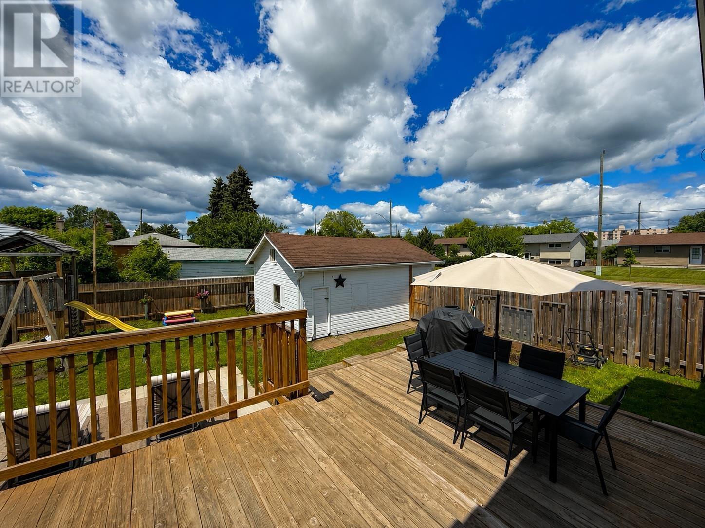 177 Shipley St, Thunder Bay, Ontario  P7A 3C6 - Photo 2 - TB2601648