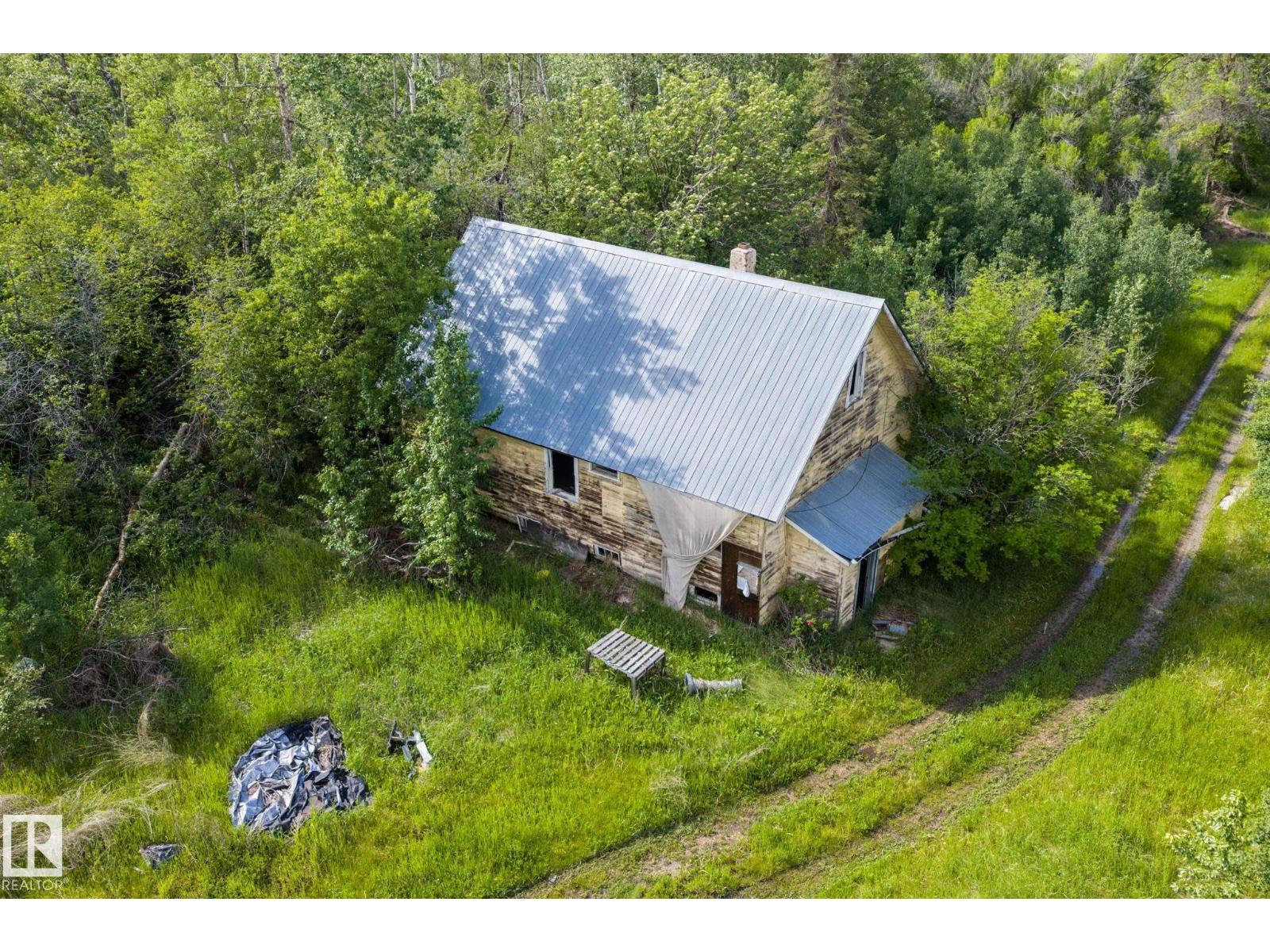 23327 TWP RD 510, Rural Leduc County, Alberta
