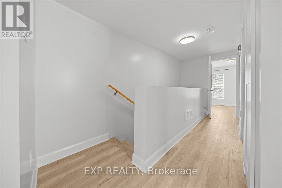 2 - 183 Britannia Road, Ottawa, Ontario  K2B 5X1 - Photo 3 - X13495306