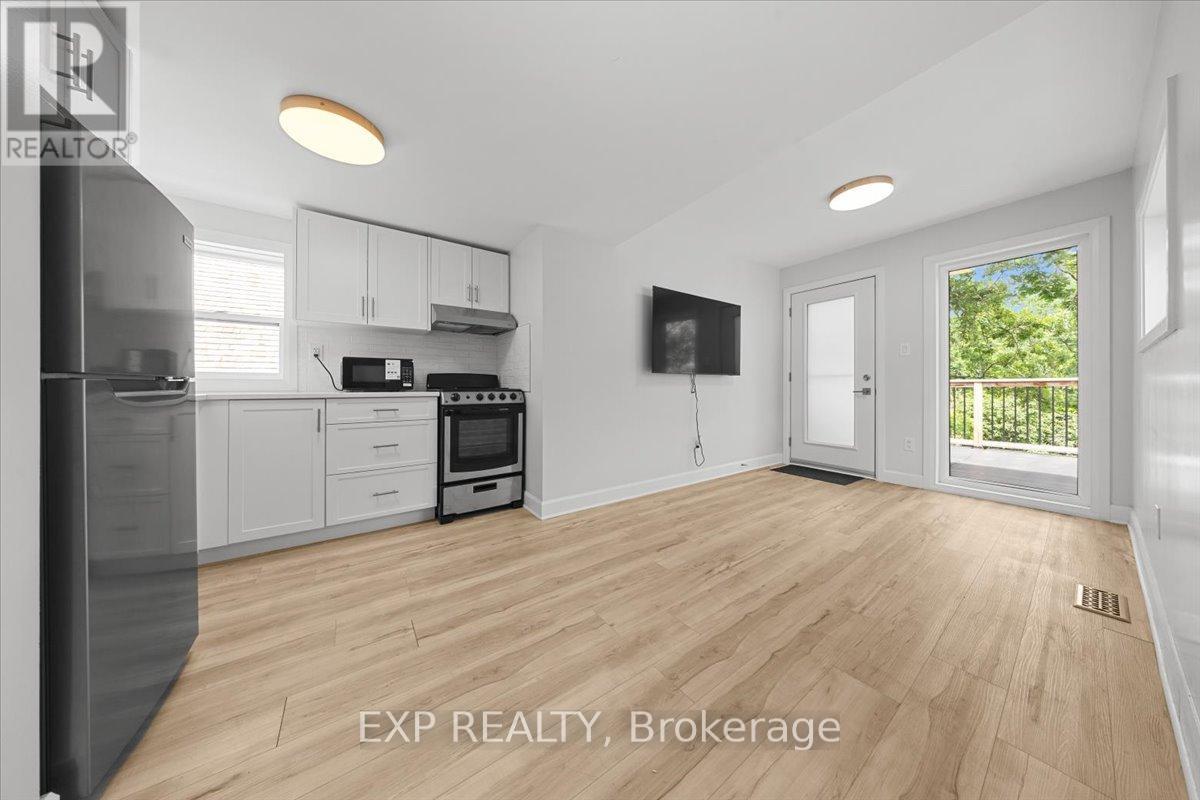 2 - 183 Britannia Road, Ottawa, Ontario  K2B 5X1 - Photo 4 - X13495306
