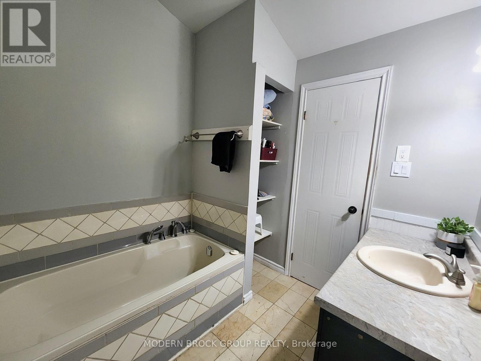 345 Pearl Street W, Brockville, Ontario  K6V 4E4 - Photo 24 - X13495444