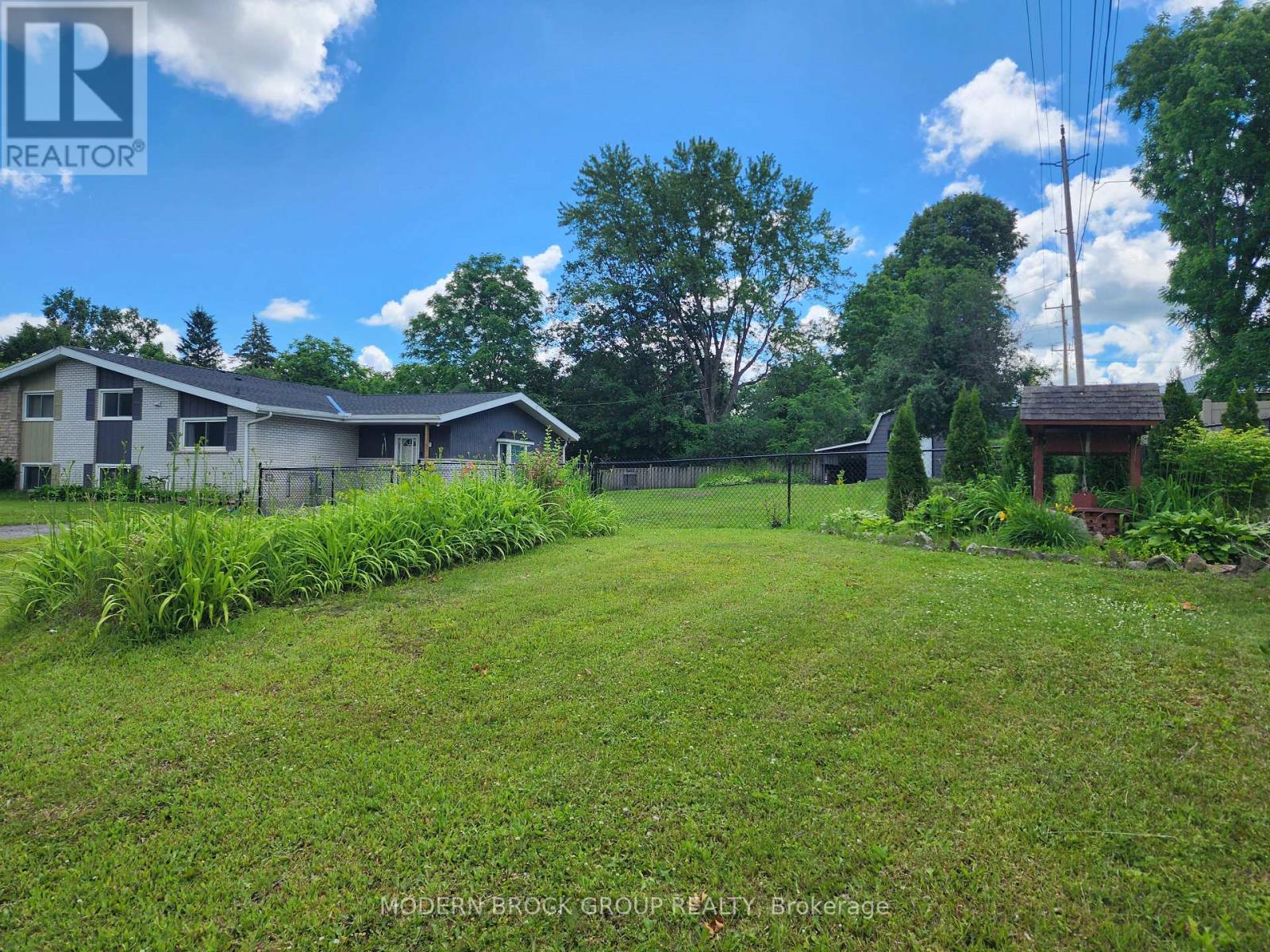 345 Pearl Street W, Brockville, Ontario  K6V 4E4 - Photo 3 - X13495444