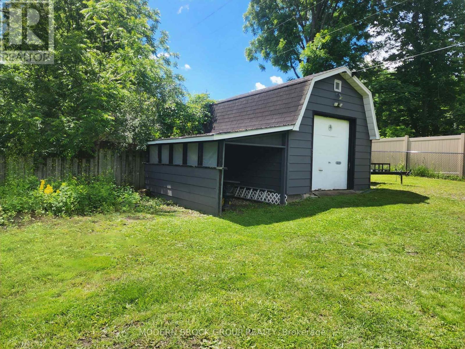 345 Pearl Street W, Brockville, Ontario  K6V 4E4 - Photo 4 - X13495444