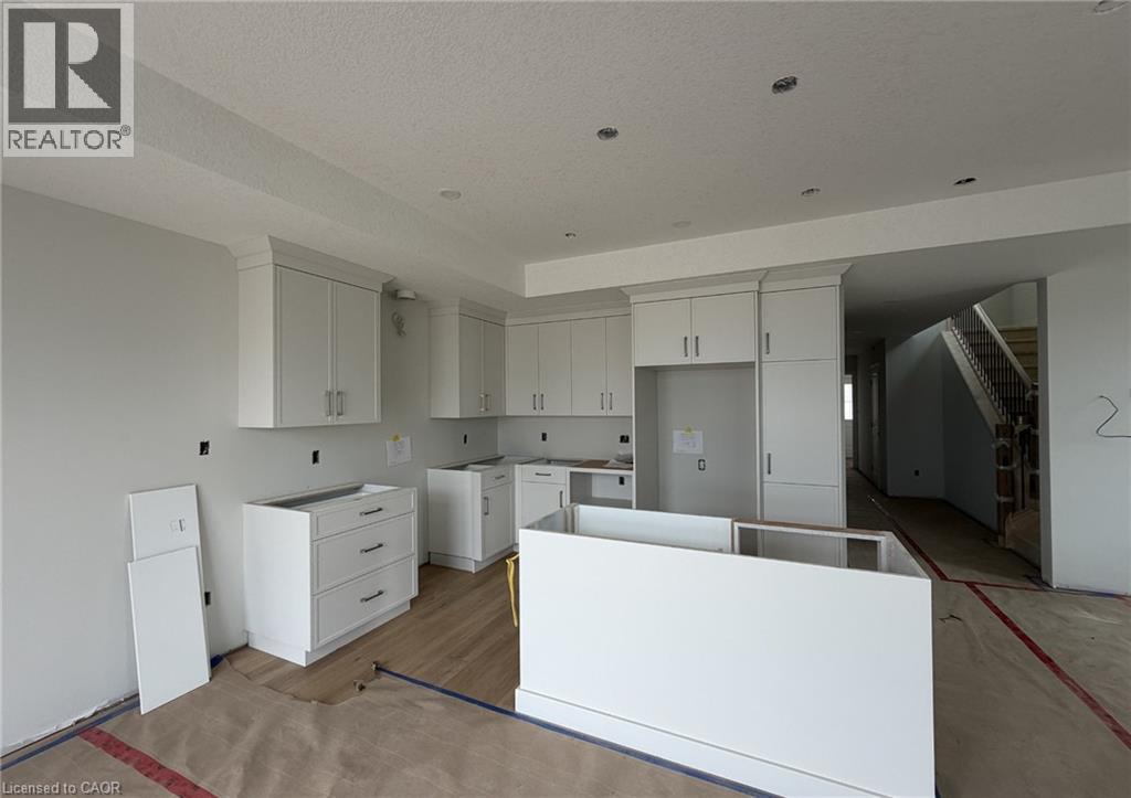 3 Hoylake Road, St. Thomas, Ontario  N5R 0R9 - Photo 3 - 40842108