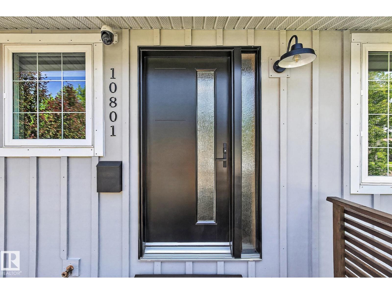 10801 137 St NW, Edmonton, Alberta  T5M 1M9 - Photo 3 - E4495874