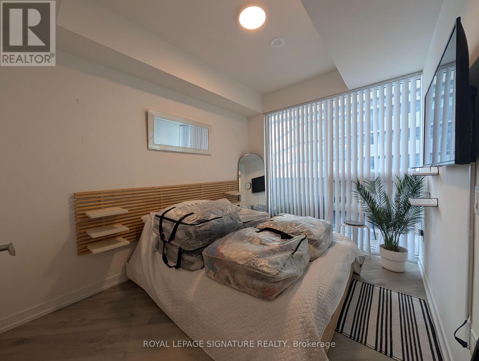 6512 - 138 Downes Street, Toronto, Ontario  M5E 0E4 - Photo 5 - C13487132