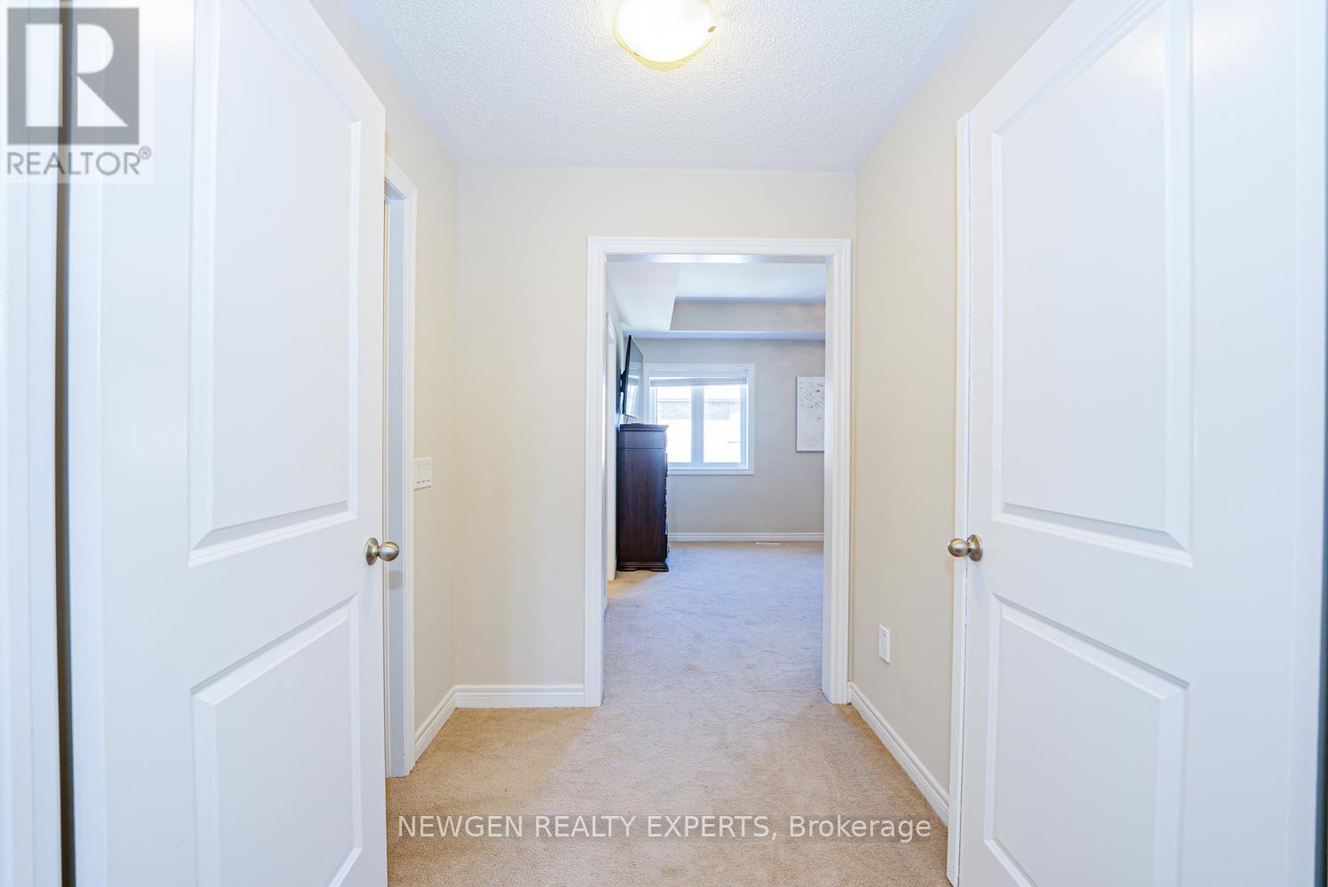 18 Foliage Drive, Brampton, Ontario  L7A 4M7 - Photo 23 - W13486856