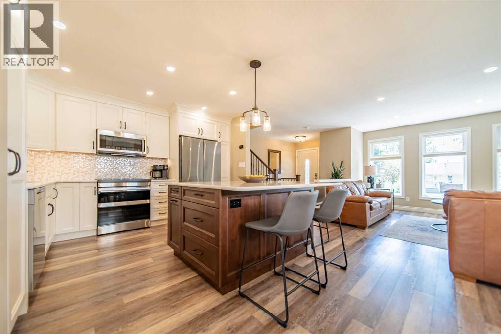 310 Silver Ridge Crescent Nw, Calgary, Alberta  T3B 3T5 - Photo 9 - A2323286