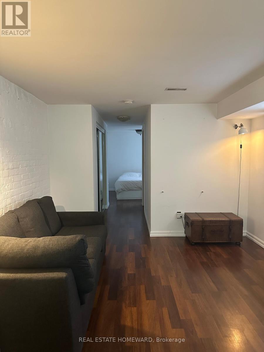 Basement - 66 Mackenzie Crescent, Toronto, Ontario  M6J 1T1 - Photo 2 - C13495208