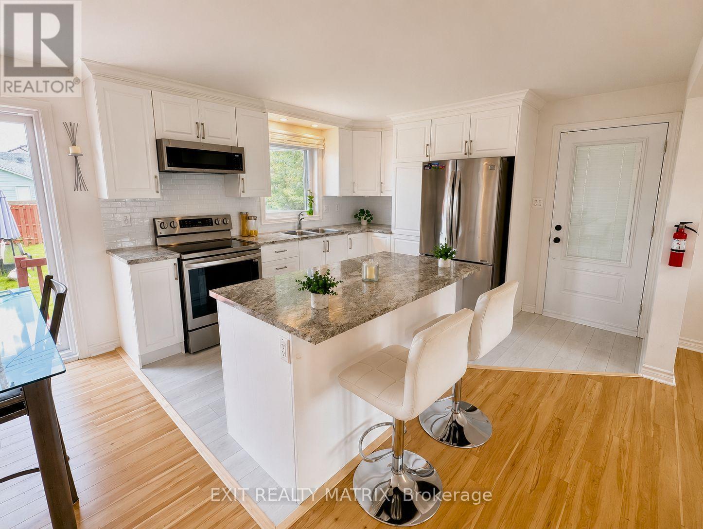 827 Edmond Street, Hawkesbury, Ontario  K6A 3C6 - Photo 8 - X13495322