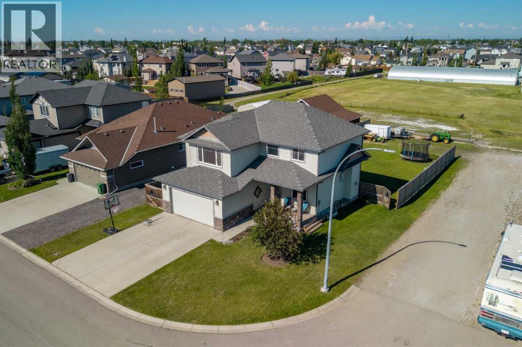 145 Hanson Drive NE, langdon, Alberta