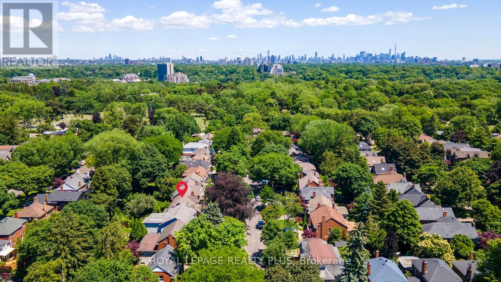 42 Edgemore Drive, Toronto, Ontario  M8Y 2N3 - Photo 46 - W13488628