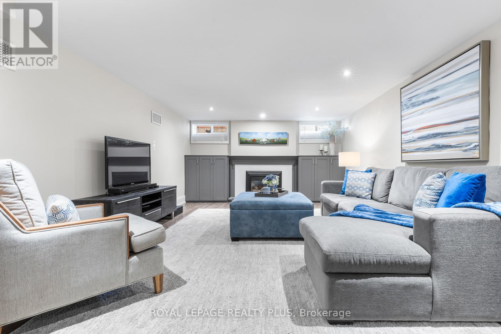 42 Edgemore Drive, Toronto, Ontario  M8Y 2N3 - Photo 33 - W13488628