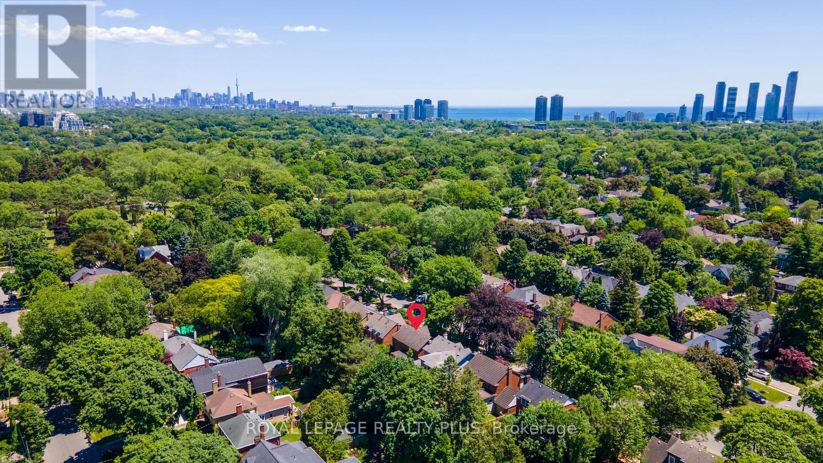 42 Edgemore Drive, Toronto, Ontario  M8Y 2N3 - Photo 45 - W13488628