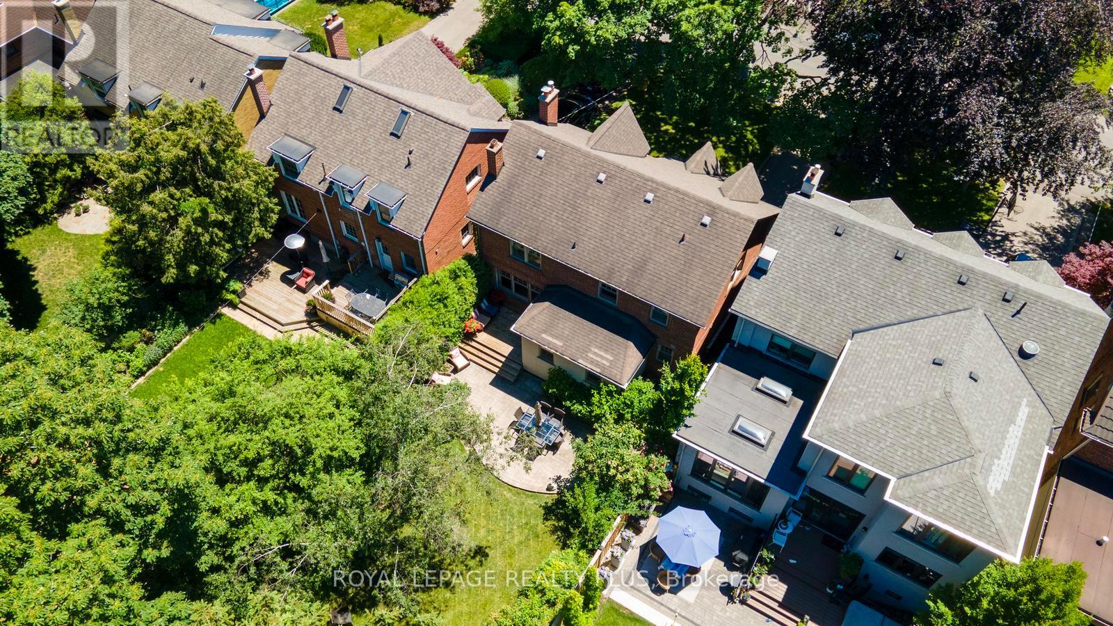 42 Edgemore Drive, Toronto, Ontario  M8Y 2N3 - Photo 43 - W13488628