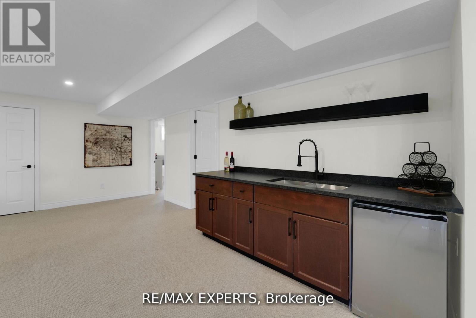46 Scenic Drive, Mapleton, Ontario  N0G 1P0 - Photo 41 - X13495406