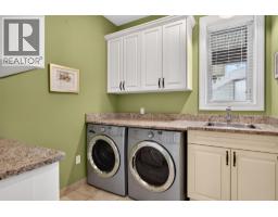 5386 Tanager Court, Kelowna, British Columbia  V1W 4K5 - Photo 29 - 10392379