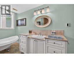 5386 Tanager Court, Kelowna, British Columbia  V1W 4K5 - Photo 54 - 10392379