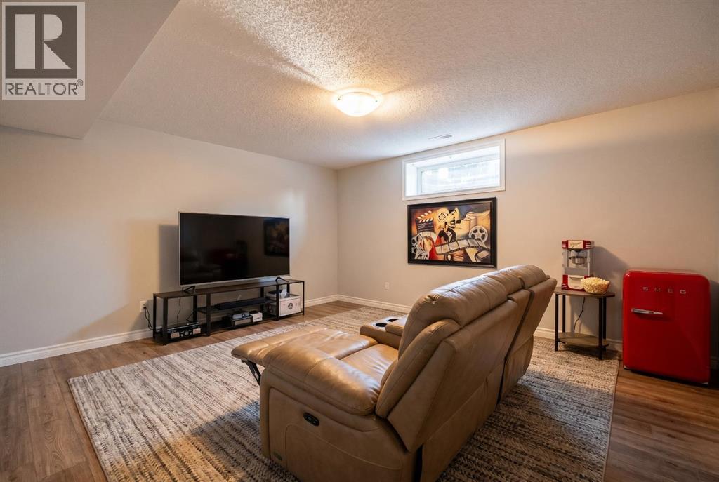 331 Millview Bay Sw, Calgary, Alberta  T2Y 3Y1 - Photo 33 - A2323816