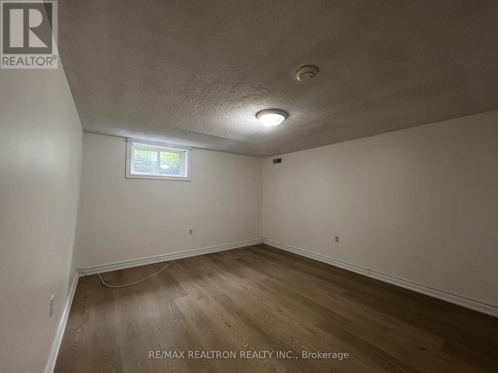 Lower - 420 Grove Street E, Barrie, Ontario  L4M 5R9 - Photo 8 - S13448516